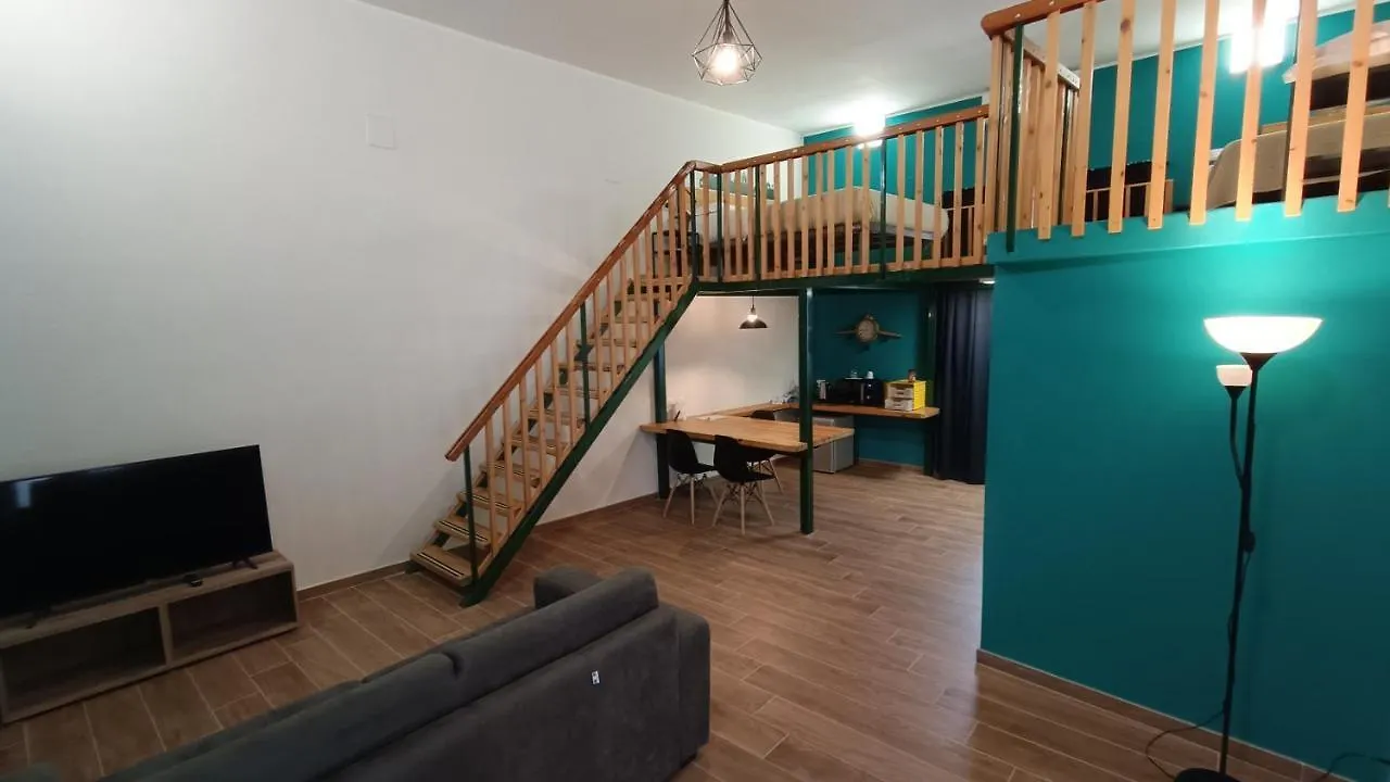 Terminal 1 Guest House Napels