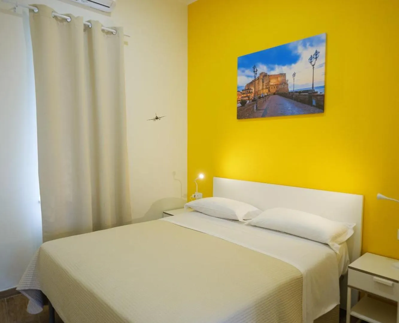 Terminal 1 Guest House Napels 0*,  Italië