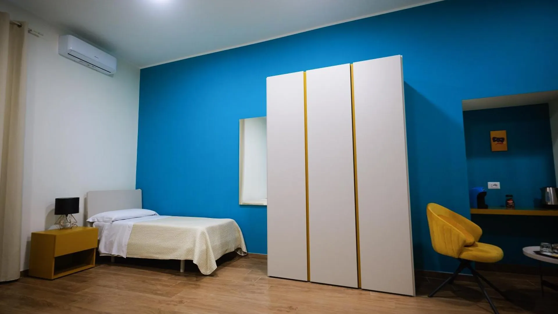 Terminal 1 Guest House 나폴리 아파트