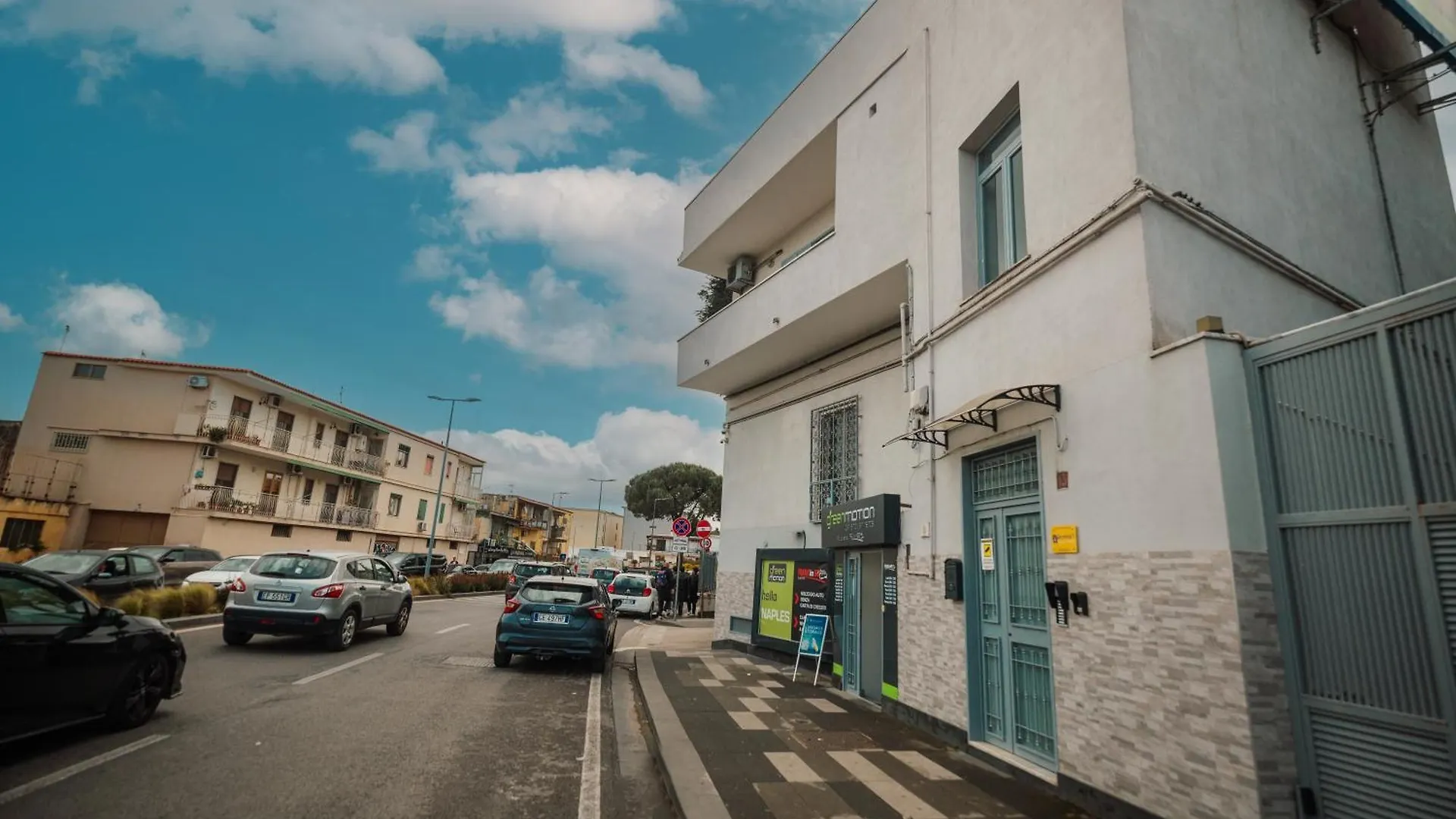 Terminal 1 Guest House Neapol Apartmán