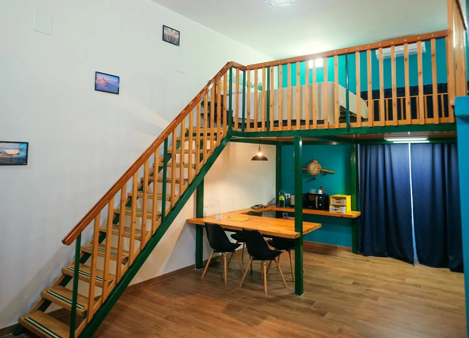Terminal 1 Guest House Neapol